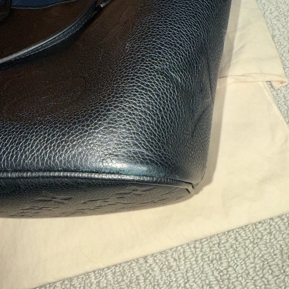 Louis Vuitton Black Neverfull MM Tote - Picture 13 of 13